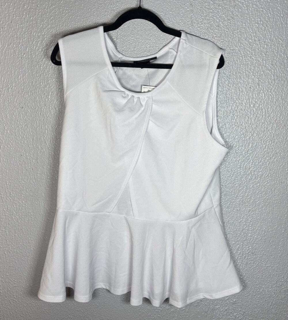 Ashley Stewart Plus 18/20 White Solid Round Neck Sleeveless Peplum Knit Top